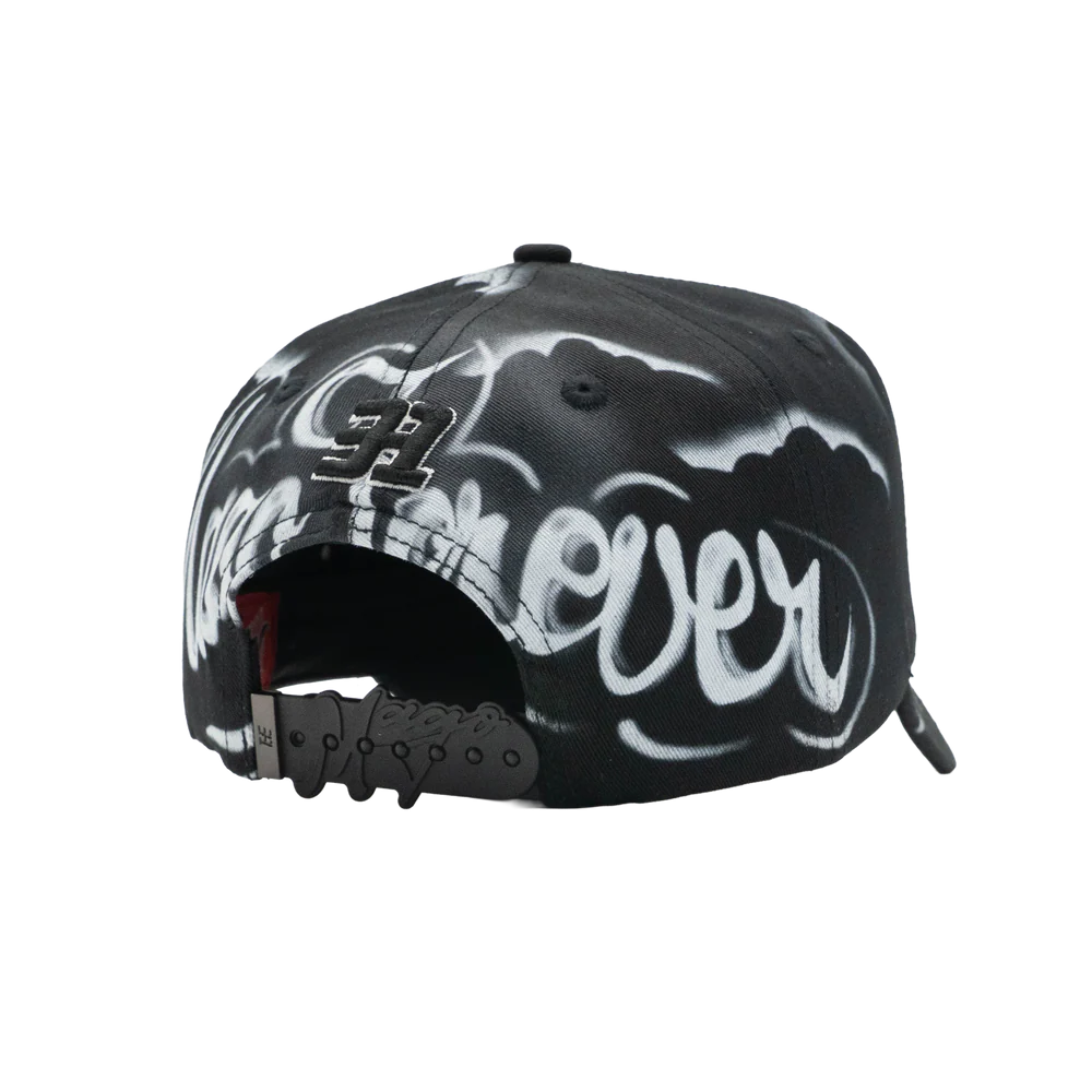 31 HATS - MAGO FOREVER