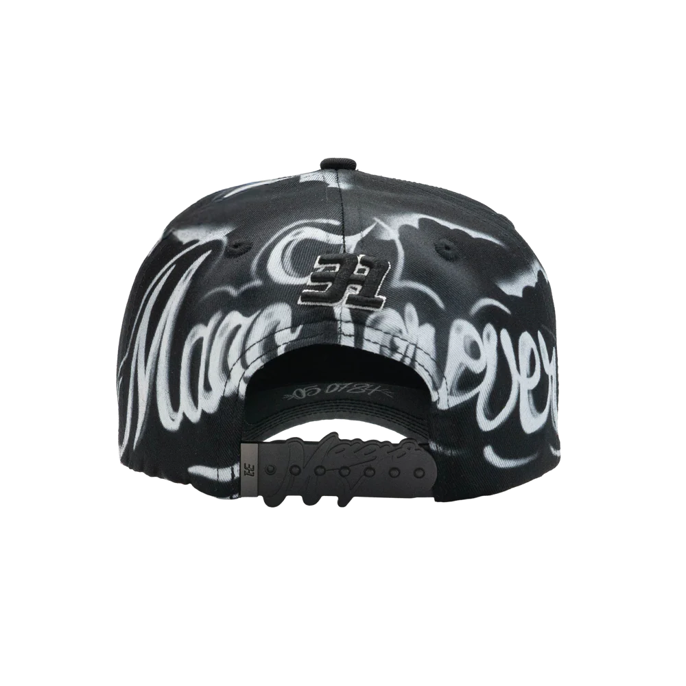 31 HATS - MAGO FOREVER