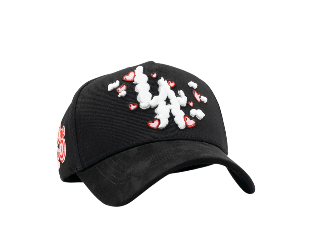 31 Hats - LA Clouds In Love